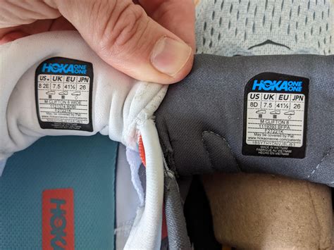 how can you tell if brooks shoes are fake